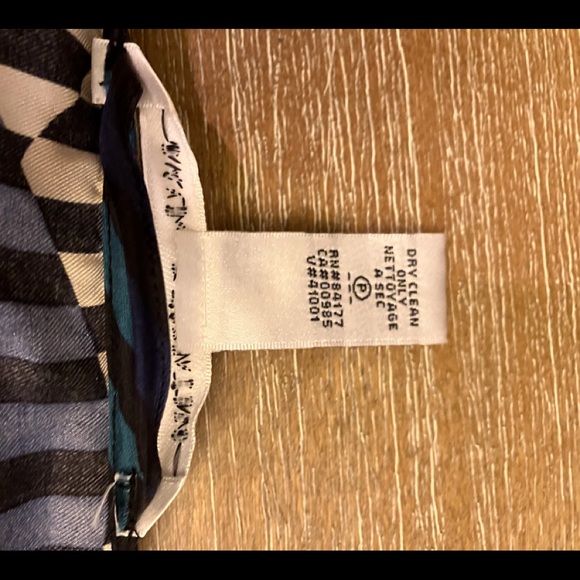 Diane von Furstenberg Top - Picture 9 of 12